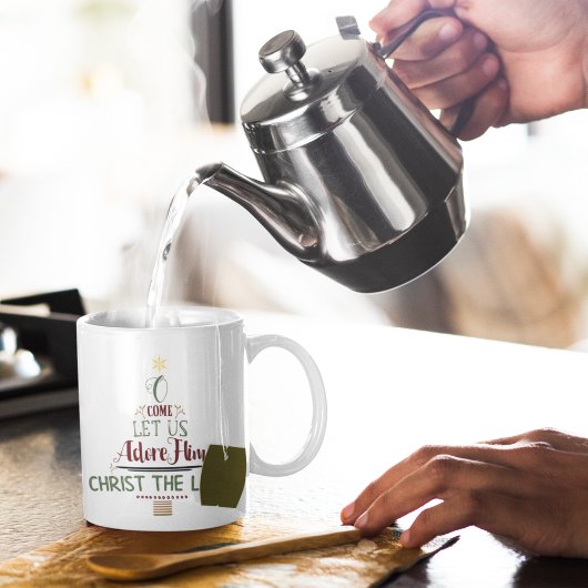 Mug Typographie de Carol Rustique Christian Christmas