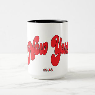Mug Typographie du logo à arc rouge New-York 1898