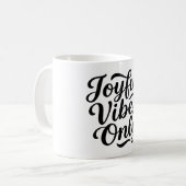 Mug Typographie Joyeuses Vibrations (Devant gauche)