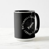 Mug Typographie noir et blanc Joyeux Halloween effraya (Devant droit)