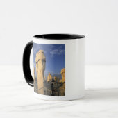 Mug UE, Espagne, Catalogne, Barcelone. Antonio Gaudi's (Devant gauche)