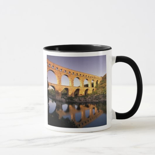 Mug UE, France, Provence, Gard, Pont du Gard. (Droite)