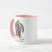 Mug UFO résolu par mystère de conspiration de Bigfoot (Devant gauche)