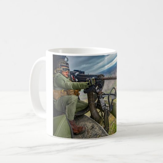MUG UH-1Y VENOM GUNNER (Devant gauche)