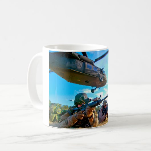 MUG UH-60M BLACKHAWK (Devant gauche)