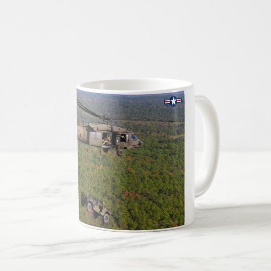 MUG UH-60M NOIR HAWK (Devant droit)