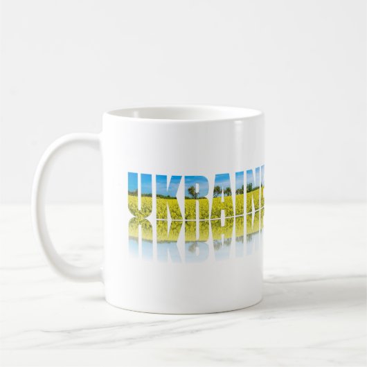 Mug Ukraine étiquette avec ciel bleu et champ jaune (Gauche)