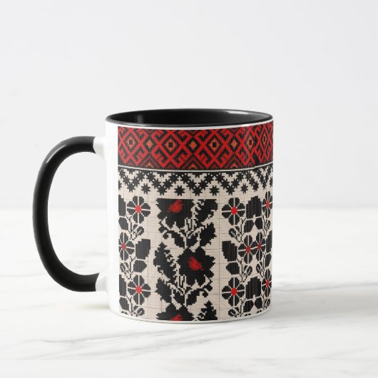 Mug Ukrainian traditional vushuvanka folk art pattern. (Gauche)