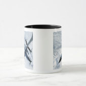 Mug Un agresseur F-16 est en position de contact (Centre)