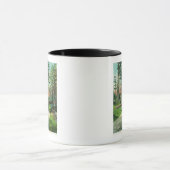 Mug Un arbre tombé sur la scène du parc Woodland (Centre)