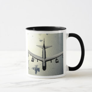 Mug Un B-52 Stratofortress en vol 2