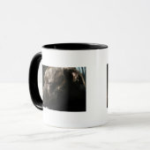 Mug Un chien de pitbull de sommeil (Devant gauche)