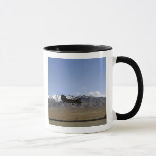 Mug Un Chinook CH-47 décolle