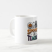 Mug Un design vectoriel Halloween d'un professeur effr (Devant gauche)