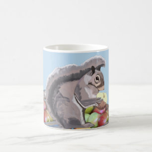 Mug Un écureuil mignon mange une pomme sur un crate de