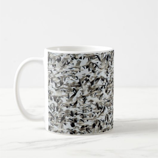 MUG UN ÉNORME FLOC DENSE D'OEUVRE DE NEIGE S'ENSEMBLE (Gauche)