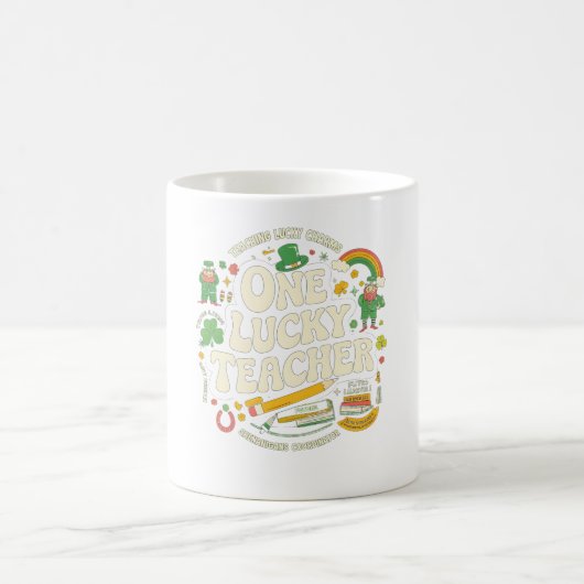 Mug Un enseignant chanceux St. Patrick's Day Enseignan (Centre)