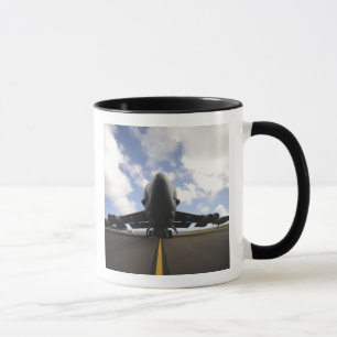 Mug Un équipage d'entretien de l'Armée de l'Air d'US