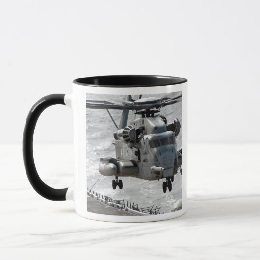 Mug Un hélicoptère CH-53E Super Stallion (Gauche)