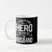 Mug Un héros a demandé à Dieu Il a envoyé (Gauche)