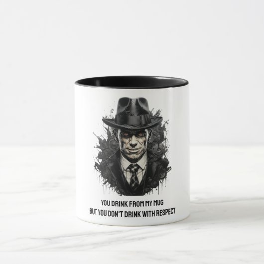 Mug Un homme mafieux en casquette noir (Centre)