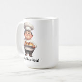 Mug Un joyeux chef pâtissier Posing pour la caméra (Devant gauche)
