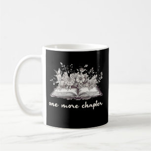 Mug Un Livre De Chapitre De Plus Avec Fleurs
