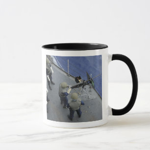 Mug Un marin des USA met le feu 50 à un calibre M2HB