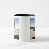 Mug Un MV-22 Osprey ravitaille le mi-vol (Centre)