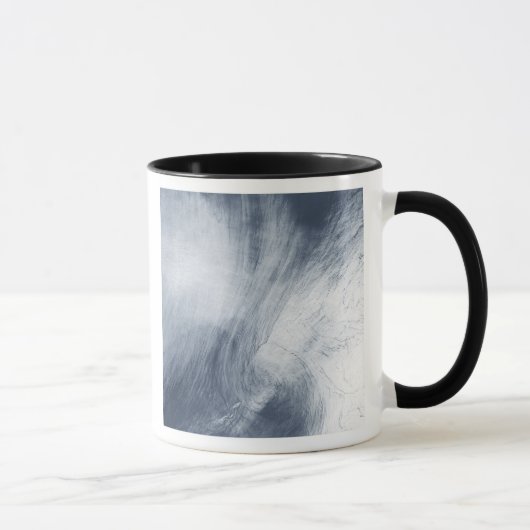 Mug Un nuage géant tournoie au-dessus de la mer (Droite)