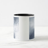 Mug Un nuage géant tournoie au-dessus de la mer (Centre)