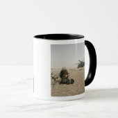 Mug Un opérateur radio de terrain (Devant droit)