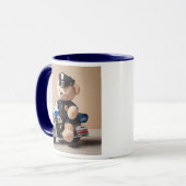 Mug Un ours policier en peluche. (Devant gauche)