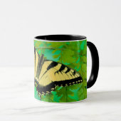 Mug Un papillon Papilio posé (Devant droit)