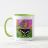 Mug Un papillon porte-queue se posant (Gauche)