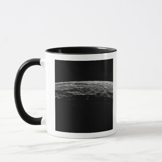 Mug Un paysage irréel de la lune de Saturne (Gauche)