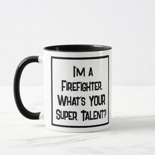 Mug Un pompier ou un pompier Super Talent. Deux tons (Gauche)