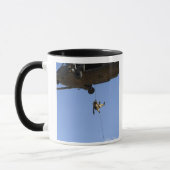 Mug Un rappels pararescueman d'un HH-60 (Gauche)