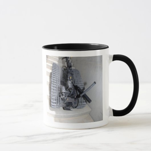 Mug Un robot Talon 3B escalade un vol de stai (Droite)