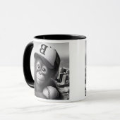 Mug Un singe fan de baseball. (Devant gauche)
