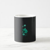 Mug un tableau d'une fleur et d'un poisson sur un doss (Centre)