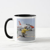 Mug Un tireur à bord du porte-avions (Gauche)