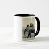 Mug Un tour d'adieu sur l'éléphant (Devant droit)
