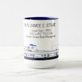 Mug Un towboat appelé Janice E. Strait (Centre)