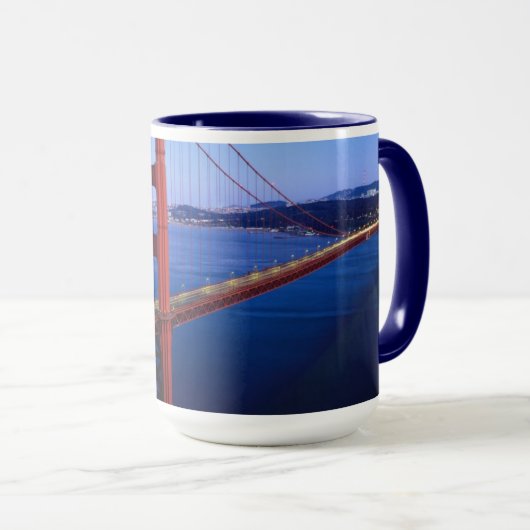 Mug Un traitement à San Francisco (Devant droit)