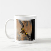 Mug Un vaisseau Spacecraft Orbitant Mars. (Gauche)