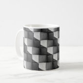 Mug Un visage de la sculpture "Four Side Pyramid" dans (Devant gauche)