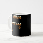 Mug Un Yawn Est Un Cri Silencieux Pour Le Café (Devant gauche)