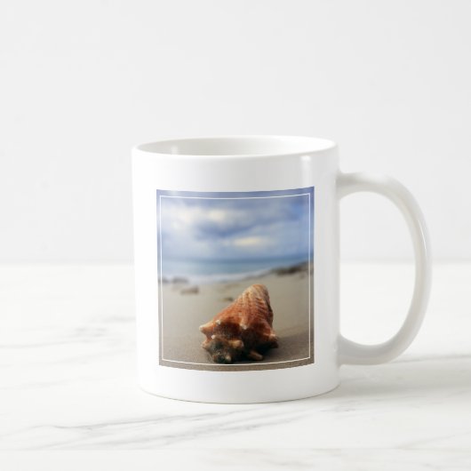 Mug Une conque Shell sur le St Croix, Usvi de la plage (Droite)