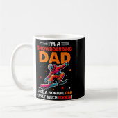 Mug Une définition de papa en snowboard beaucoup plus (Gauche)